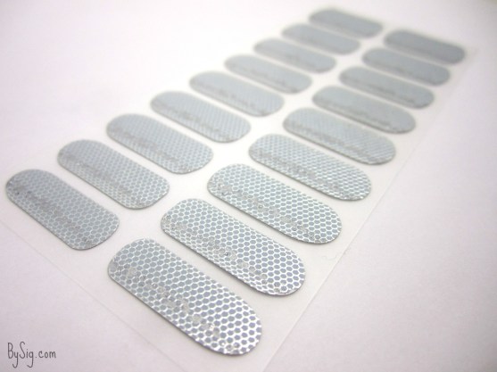 essie-nail-sleek-stick