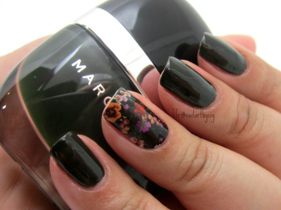 jamberry-floral-nails-marc-jacobs-nail-polish