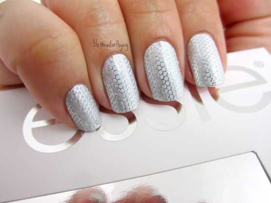 steel-the-way-essie